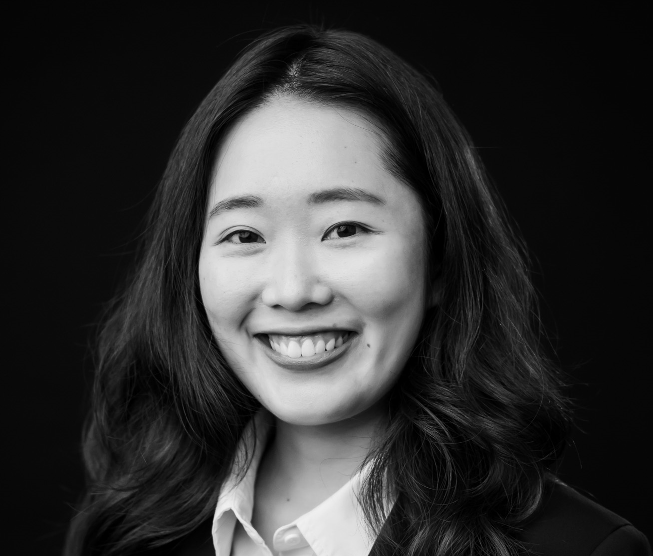 Hoon Yi Shyuan, Senior Associate lawyer